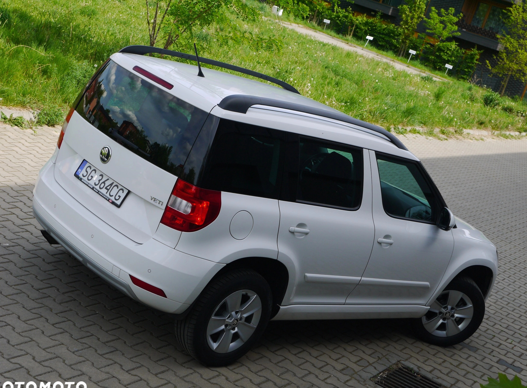 Skoda Yeti cena 39900 przebieg: 256000, rok produkcji 2014 z Gliwice małe 497